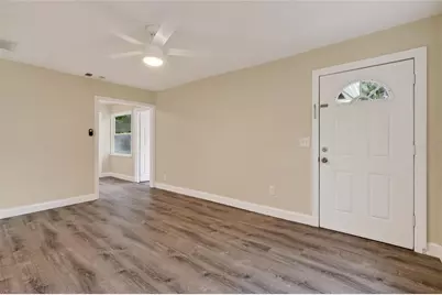 2525 21st Street S, Saint Petersburg, FL 33712 - Photo 6