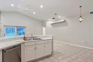 1521 Baythorn Dr, Wesley Chapel, FL 33543 - Photo 30