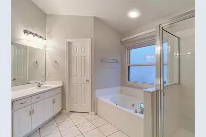 1521 Baythorn Drive, Wesley Chapel, FL 33543 - Photo 58