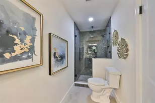 1846 3rd St S, Saint Petersburg, FL 33705 - Photo 26