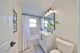 1846 3rd St S, Saint Petersburg, FL 33705 - Photo 30