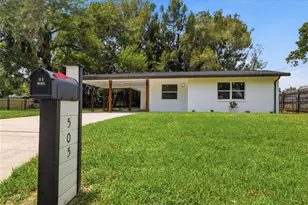 505 Papaya Dr, Tampa, FL 33619 - Photo 2