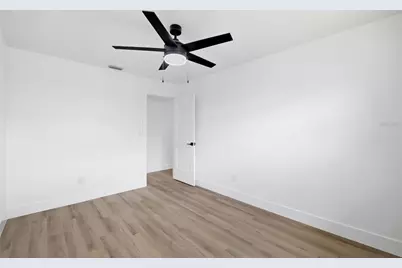 505 Papaya Drive, Tampa, FL 33619 - Photo 18