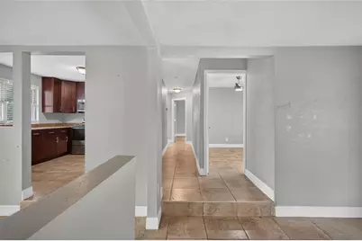 3615 W Rogers Avenue, Tampa, FL 33611 - Photo 14