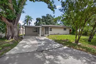 3615 W Rogers Ave, Tampa, FL 33611 - Photo 2
