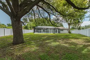 1967 Castille Dr, Dunedin, FL 34698 - Photo 40