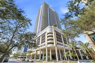 275 1st Ave S #1008, Saint Petersburg, FL 33701 - Photo 1