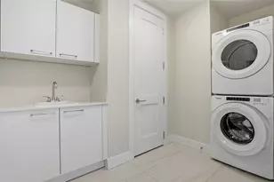 275 1st Ave S, Saint Petersburg, FL 33701 - Photo 42