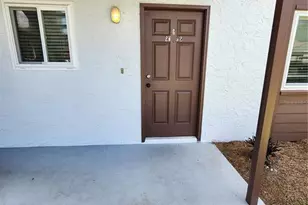 39132 Co Rd 54, Zephyrhills, FL 33542 - Photo 2