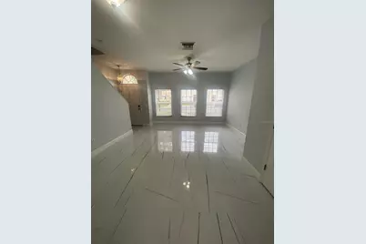 10103 Belleville Place, Tampa, FL 33624 - Photo 4