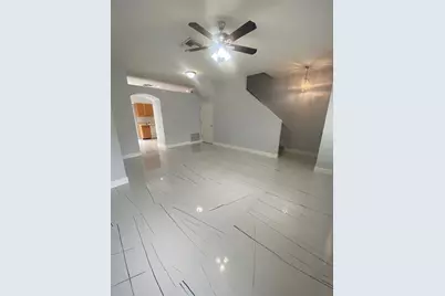 10103 Belleville Place, Tampa, FL 33624 - Photo 2