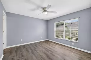 37602 Aaralyn Rd, Zephyrhills, FL 33542 - Photo 34