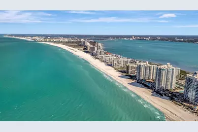 1230 Gulf Boulevard #403, Clearwater Beach, FL 33767 - Photo 2