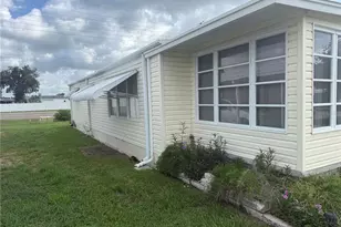 37529 Attica Ave, Zephyrhills, FL 33542 - Photo 2