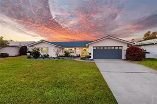 1985 Michigan Ave NE, Saint Petersburg, FL 33703 - Photo 2