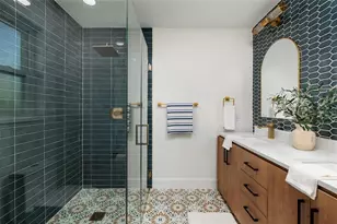 1985 Michigan Ave NE, Saint Petersburg, FL 33703 - Photo 16