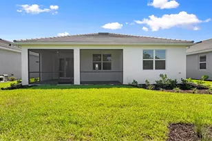 26724 Sandy Breeze Dr, Englewood, FL 34223 - Photo 4