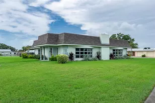6575 Green Valley Dr, Seminole, FL 33777 - Photo 26