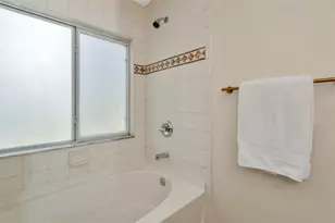 2958 Royal Tuscan Ln, Valrico, FL 33594 - Photo 34