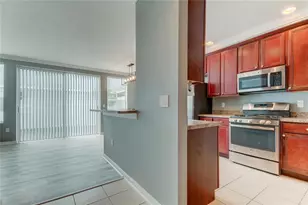 10003 Bradwell Pl, Tampa, FL 33626 - Photo 20