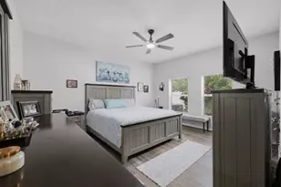 2814 Maple Brook Loop, Lutz, FL 33558 - Photo 16