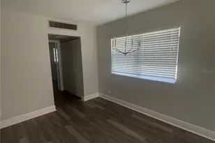 1802 Bedford Terrace, Sun City Center, FL 33573 - Photo 8