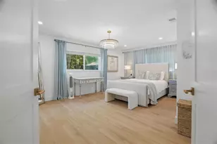 1819 Maryland Ave NE, Saint Petersburg, FL 33703 - Photo 10