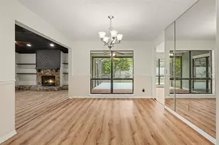 10906 Autumn Oak Pl, Tampa, FL 33618 - Photo 8