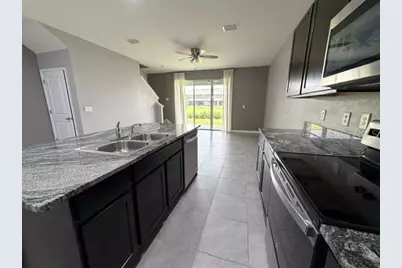 33083 Frosted Clover Way, Wesley Chapel, FL 33545 - Photo 14