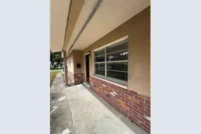 473 93rd Avenue N, Saint Petersburg, FL 33702 - Photo 2