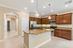 2304 Oakley Green Dr, Sun City Center, FL 33573 - Photo 24