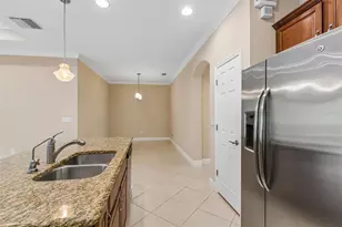 2304 Oakley Green Dr, Sun City Center, FL 33573 - Photo 30