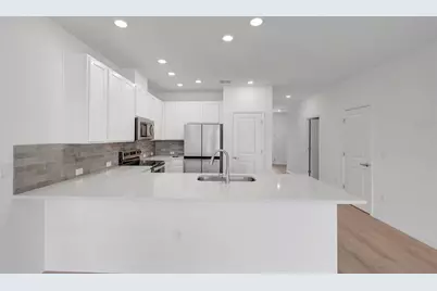 6416 Jensen View Avenue, Apollo Beach, FL 33572 - Photo 4