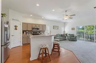 2542 Sandy Hill Ct, Holiday, FL 34691 - Photo 16