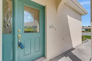 2542 Sandy Hill Ct, Holiday, FL 34691 - Photo 8