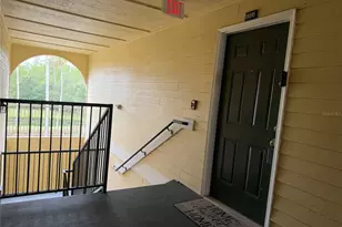 18593 Bridle Club Dr, Tampa, FL 33647 - Photo 2