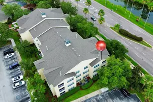 18593 Bridle Club Dr, Tampa, FL 33647 - Photo 56
