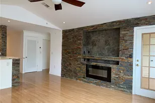 18593 Bridle Club Dr, Tampa, FL 33647 - Photo 14