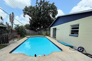 9272 51st St N, Pinellas Park, FL 33782 - Photo 2