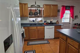9272 51st St N, Pinellas Park, FL 33782 - Photo 6