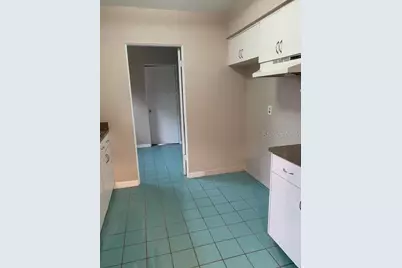 1940 64th Avenue N, Saint Petersburg, FL 33702 - Photo 12