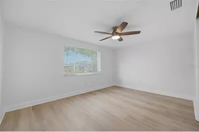 8411 Lincolnshire Drive, Hudson, FL 34667 - Photo 16