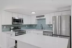 8411 Lincolnshire Dr, Hudson, FL 34667 - Photo 10