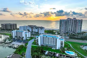 1581 Gulf Blvd, Clearwater Beach, FL 33767 - Photo 1