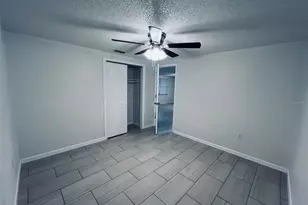 5323 Satsuma Dr, Zephyrhills, FL 33542 - Photo 16