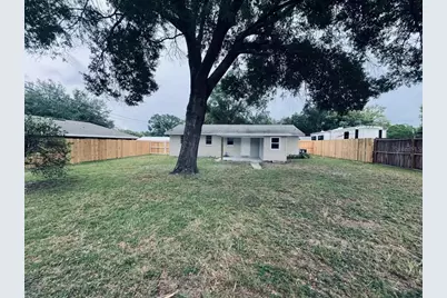 5323 Satsuma Drive, Zephyrhills, FL 33542 - Photo 42