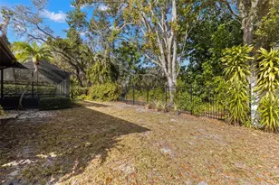 3420 Hyde Park Dr, Clearwater, FL 33761 - Photo 36