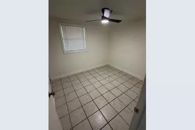 4250 46th, Saint Petersburg, FL 33714 - Photo 6