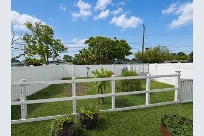 3753 15th Avenue N, Saint Petersburg, FL 33713 - Photo 20