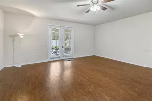 2206 Via Cortona St, Plant City, FL 33566 - Photo 18